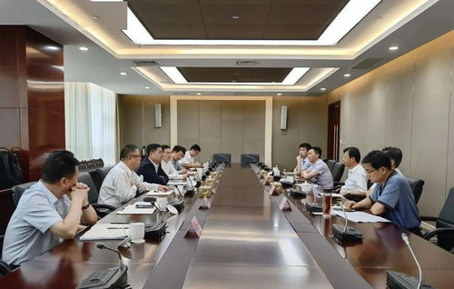 振華重工主要領導拜會南通經濟技術開發區黨工委書記張建華